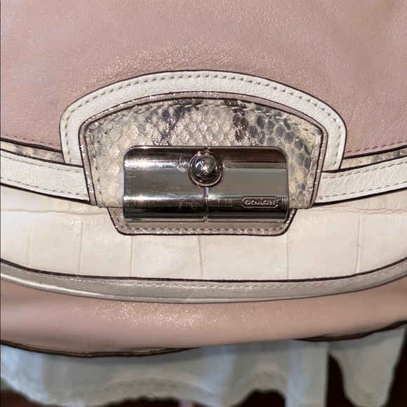Coach  Kristin  shoulder/cross body bag pearlescent beige pink white snake skin - Picture 7 of 17